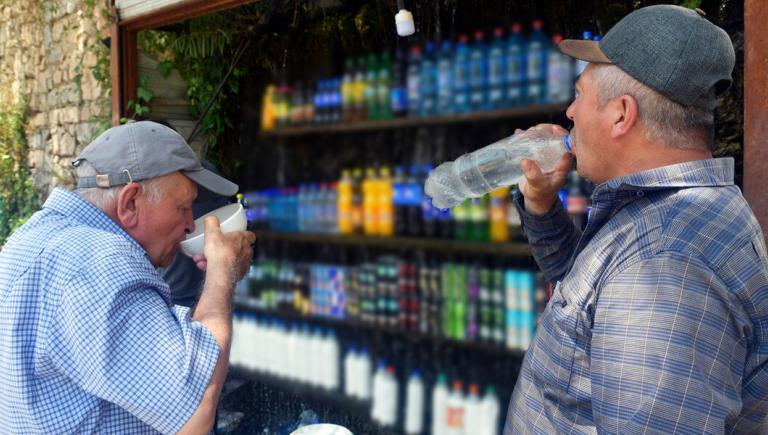 Taxing sugar-sweetened beverages based on sugar content has prompted manufacturers to lower the sugar content in their products. Photo credit: ADB.