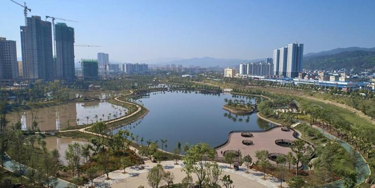 A stormwater detention pond in Lufeng county in the PRC mitigates the risk of flooding and water-related hazards. Photo credit: Chenglong Chu.