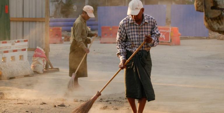 Waste collection in Mandalay City needs an upgrade. Photo credit: ADB.