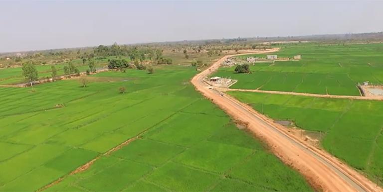 Climate-resilient infrastructure protected the rice fields and improved livelihood opportunities in the area. Photo credit: National Project Coordination Office Project Team, Department of Irrigation, Ministry of Agriculture and Forestry.