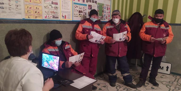 New health protocols were deployed to prevent COVID-19 infection at the construction site and living quarters. Caption: Photo credit: ADB.