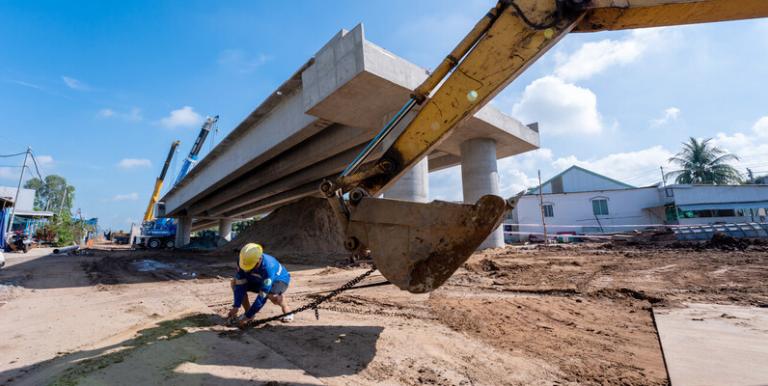 Assessments are conducted at key stages of the project lifecycle. Photo credit: ADB.