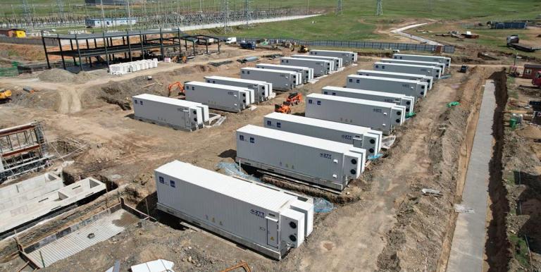 Battery Energy Storage Systems, such as the one in Mongolia, are modular and conveniently housed in standard shipping containers, enabling versatile deployment. Photo credit: ADB. 
