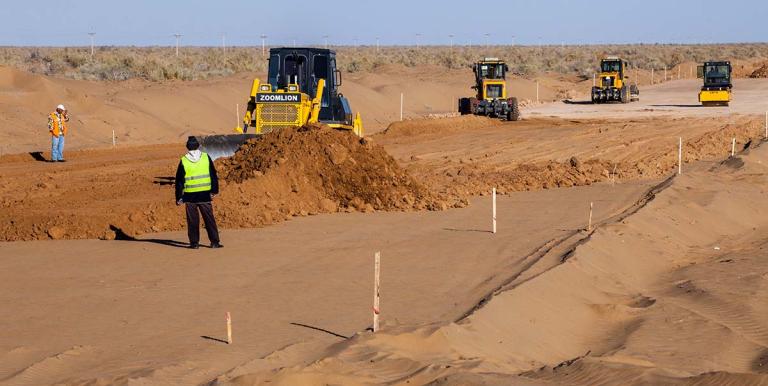 Uzbekistan continues to build road networks to improve its local economy. Photo credit: ADB. 