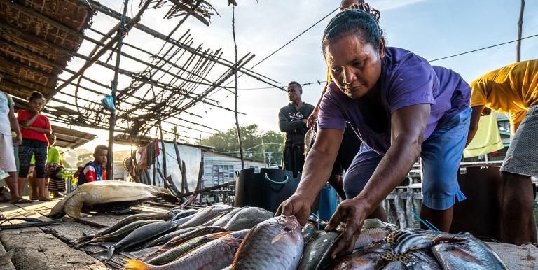 An initiative is helping the women in the Pacific to develop sustainable, formal businesses. Photo credit: ADB. 