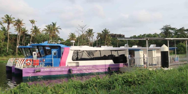 With its fleet of 78 electric hybrid boats, the Kochi Water Metro is expected to revolutionize commuting in the city, providing island residents with a fast, integrated, and environmentally friendly alternative to road-based transport. Photo credit: Cities Development Initiative for Asia.