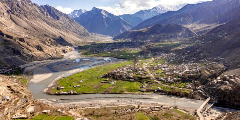 Market-based mechanisms support effective transboundary cooperation in river basin management. Photo credit: ADB.