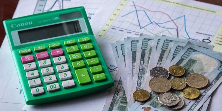 In many countries, borrowers bear the cost burden of delinquent loans in various ways, such as by paying late fees corresponding to the number of delinquencies. Photo credit: ADB.