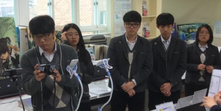 Students at the Seoul Digitech High School. The Republic of Korea has been highly successful in using master plans to embed ICT across its education system. Photo credit: ADB.