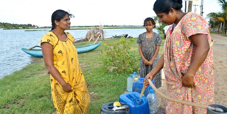 Rural water supply systems in Sri Lanka provide easy access to safe water. Photo credit:  ADB. 