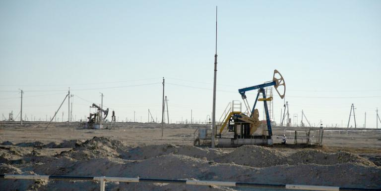 Heavy reliance on a single sector for trade, such as oil, has made regional integration a challenge in Central Asia. Photo credit: Asian Development Bank.