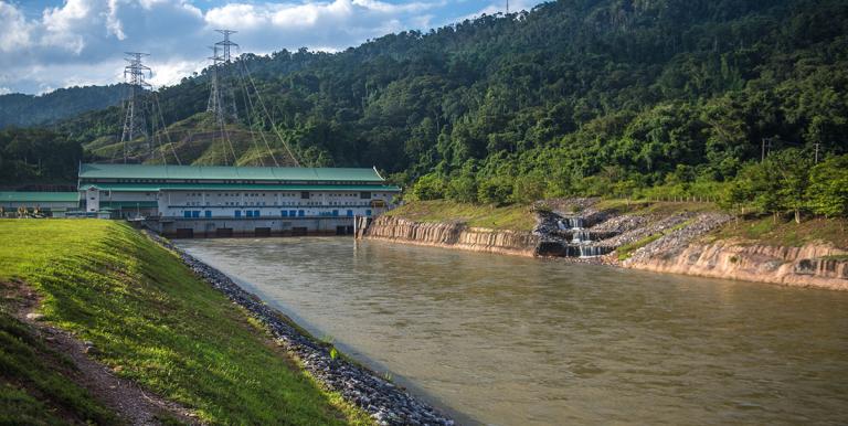 A hydropower plant in the Lao People’s Democratic Republic exports electricity to Thailand. Photo credit: ADB.