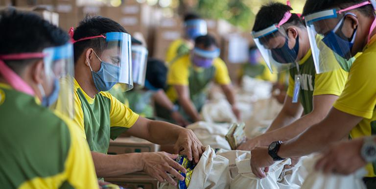 Majority of social protection measures in Southeast Asia are in the form of social assistance, such as cash transfers and distribution of relief goods. Photo credit: ADB.